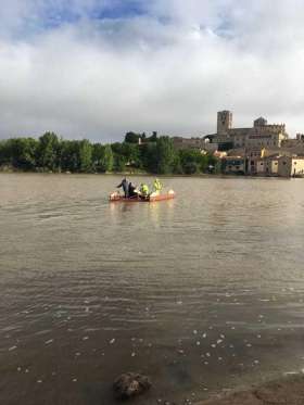 Instalada la barca de paso sobre el Duero entre Olivares y los Pelambres